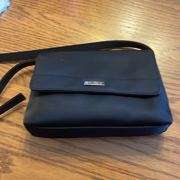 Evan Picone, Small Black Shoulder Bag, NWOT - Picture 1 of 6